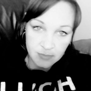 Meet your Posher, Angi